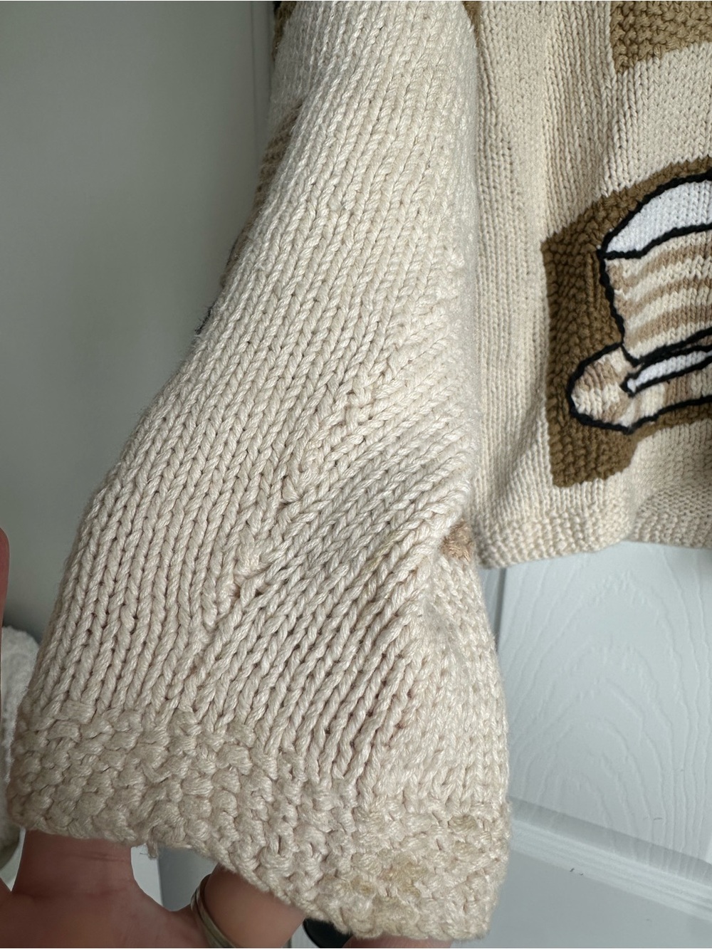 Vintage Talbots Hand Knit Cardigan Sweater Coffee Tea Mug Beige Tan Size Small - Picture 6 of 7